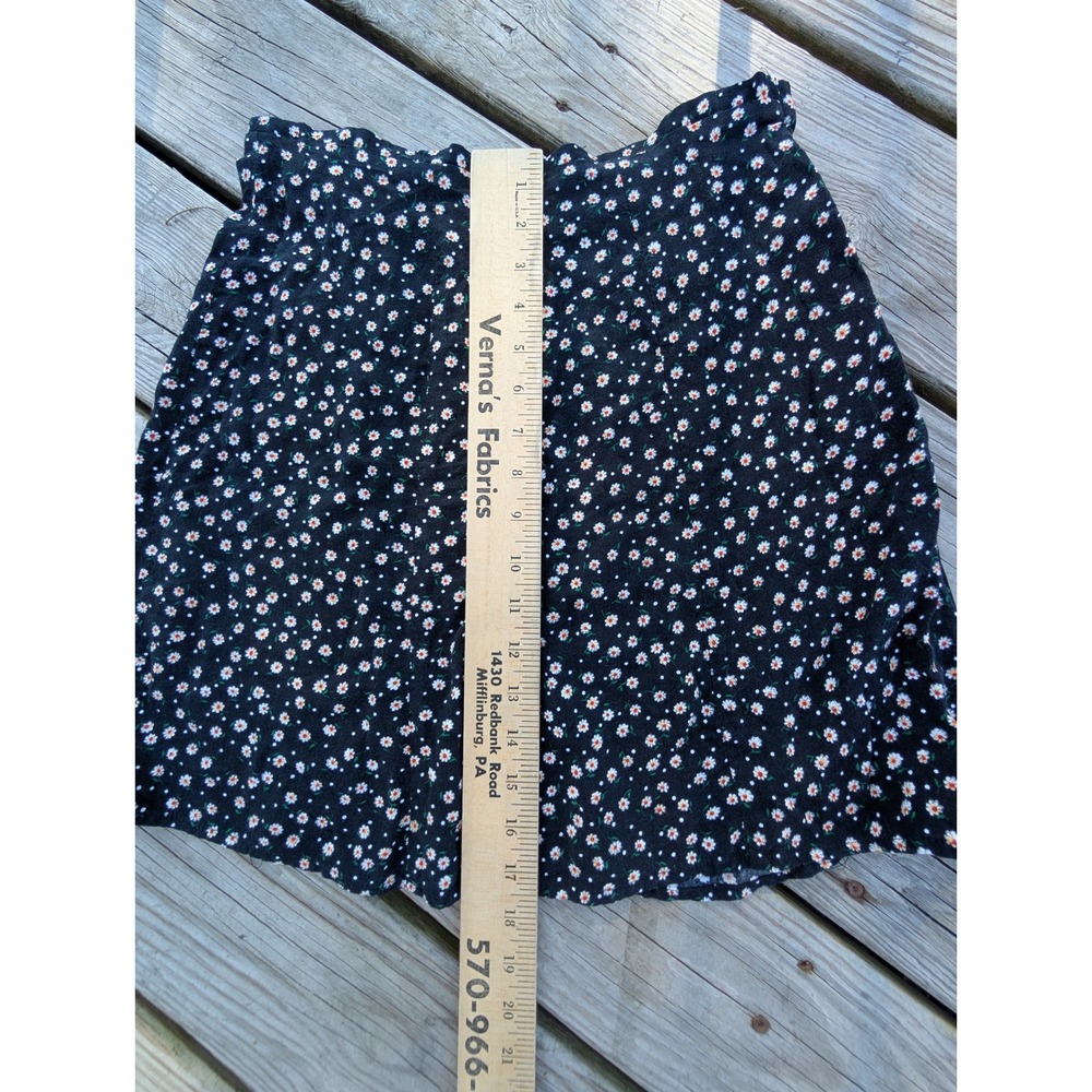 Expressions Floral Mini Skirt Black Pink White Cottagecore Lightweight Womens - Picture 4 of 4